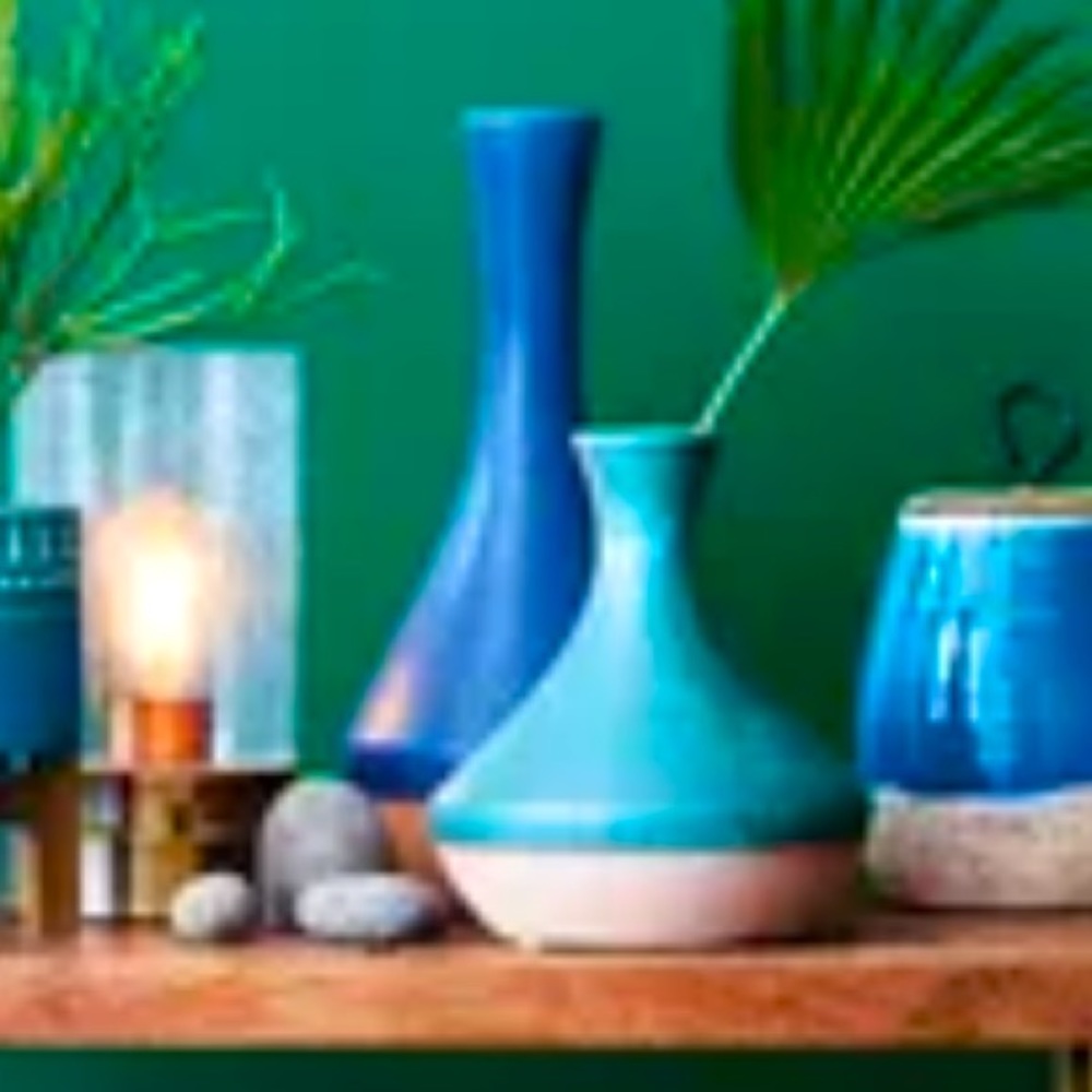 New Threshold Vases from 2017 - Picture 6 of 6